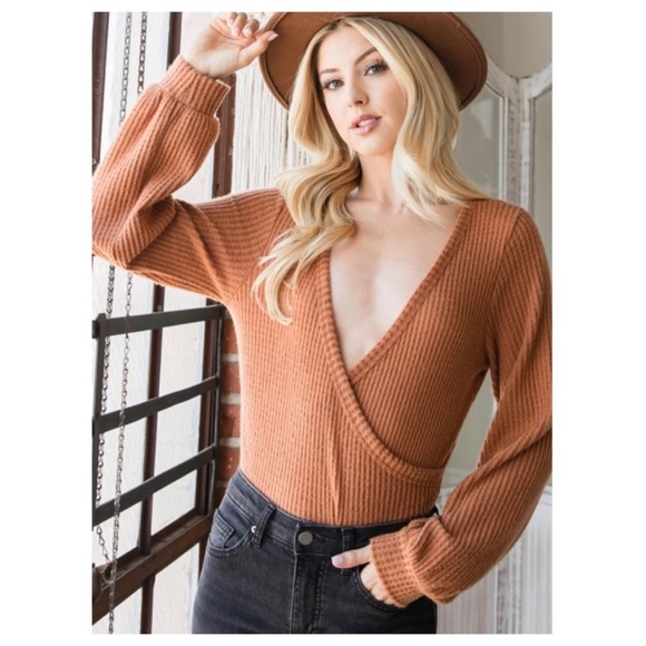 NEW Long Sleeve V Neck Bodysuits - Picture 2 of 8